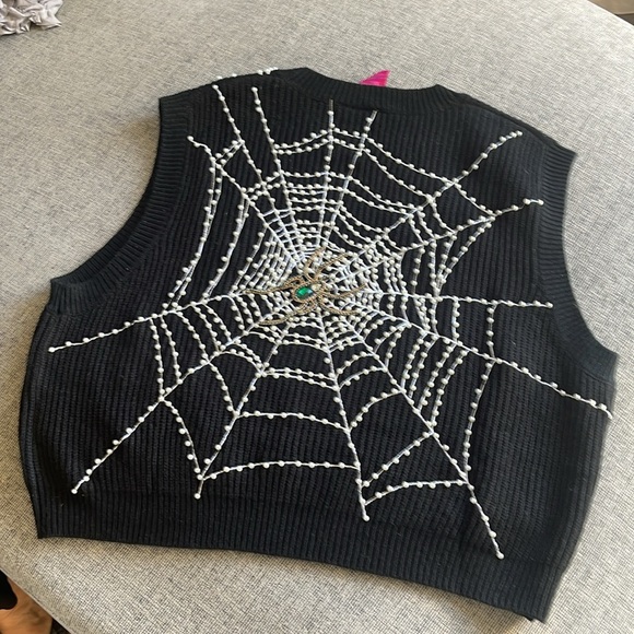 Queen Witch Sweater Vest size smalll - Picture 8 of 9
